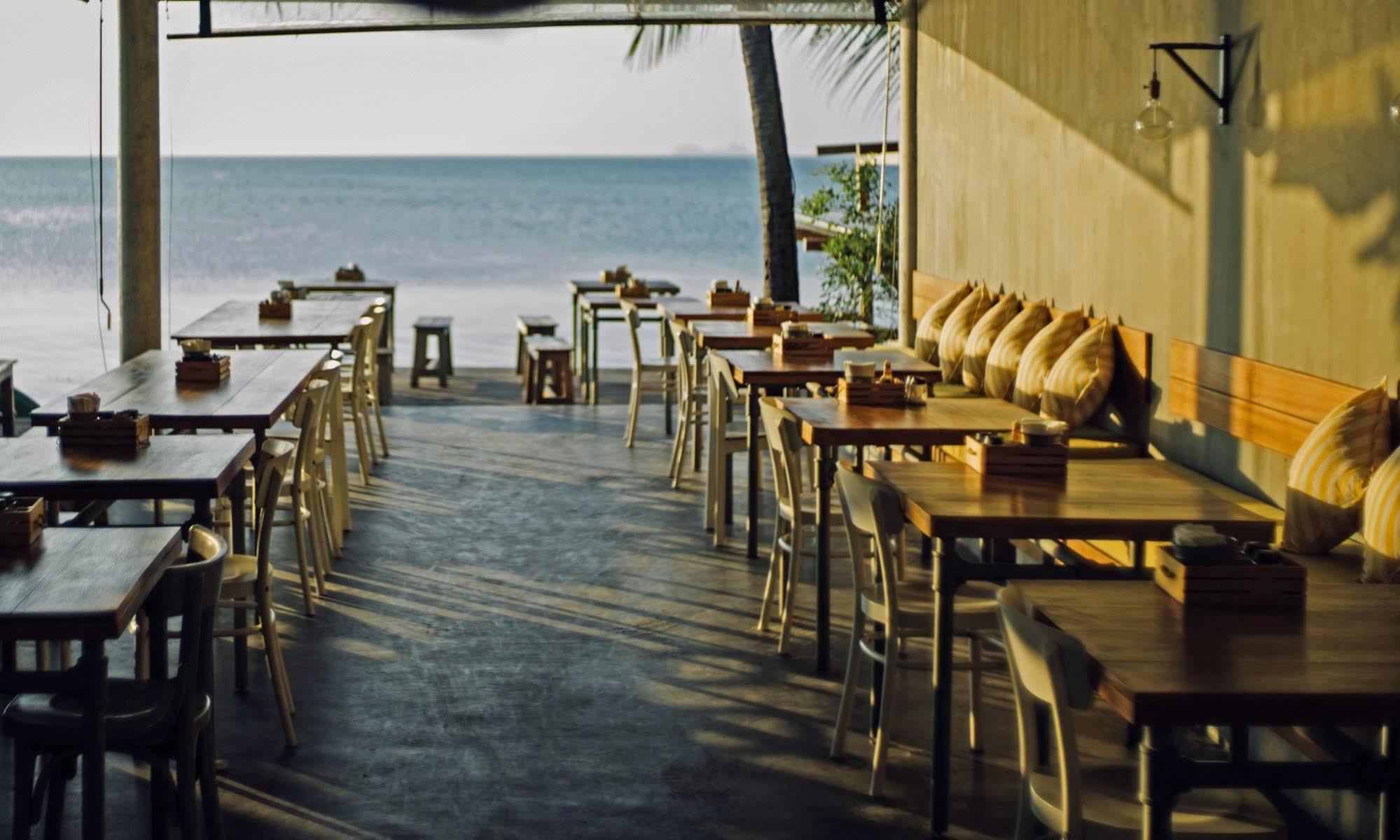 Escape Beach Resort - Sha Extra Plus Certified Мае Нам Екстериор снимка